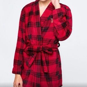 Victoria’s Secret collection PINK Red Plaid Cozy Warm Robe.